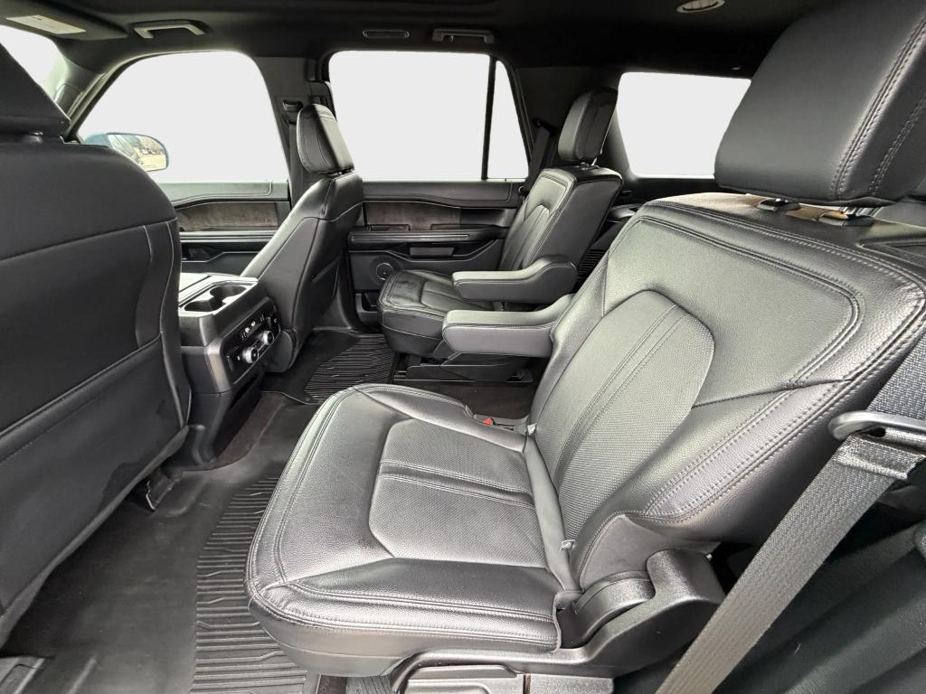 used 2021 Ford Expedition car, priced at $30,249