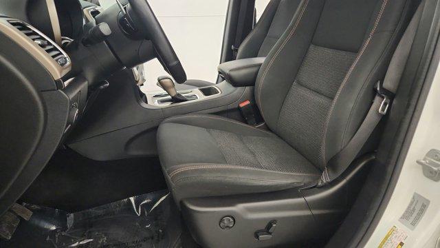 used 2016 Jeep Grand Cherokee car, priced at $11,900