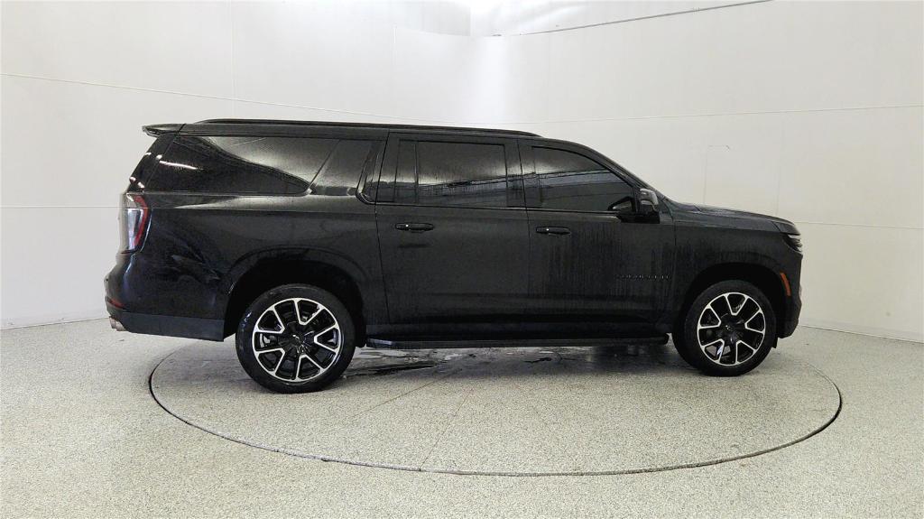 used 2025 Chevrolet Suburban car, priced at $70,291