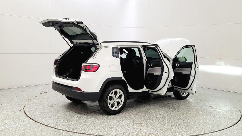 used 2024 Jeep Compass car, priced at $19,892