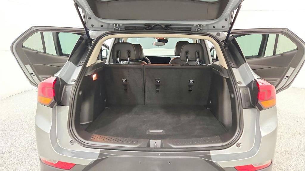 used 2025 Buick Encore GX car, priced at $23,491