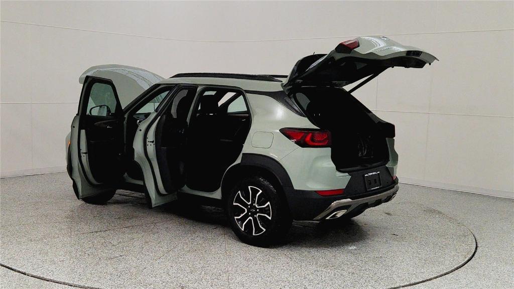 new 2026 Chevrolet TrailBlazer car, priced at $33,279