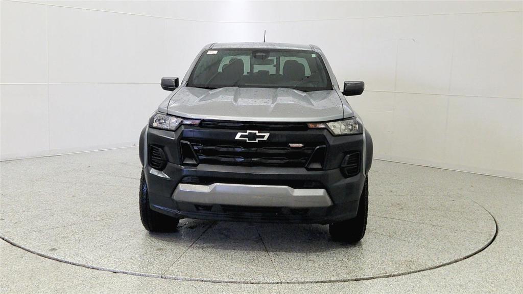 used 2025 Chevrolet Colorado car, priced at $38,991