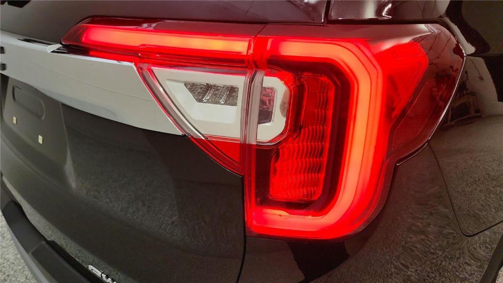 used 2023 GMC Acadia car, priced at $27,991