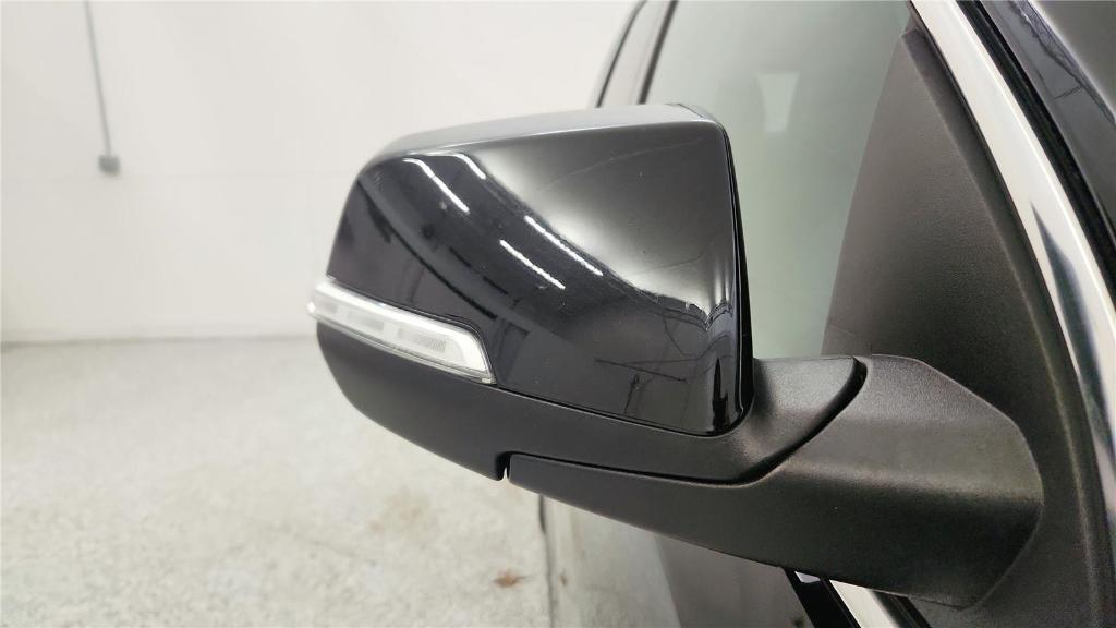 used 2023 GMC Acadia car, priced at $27,991