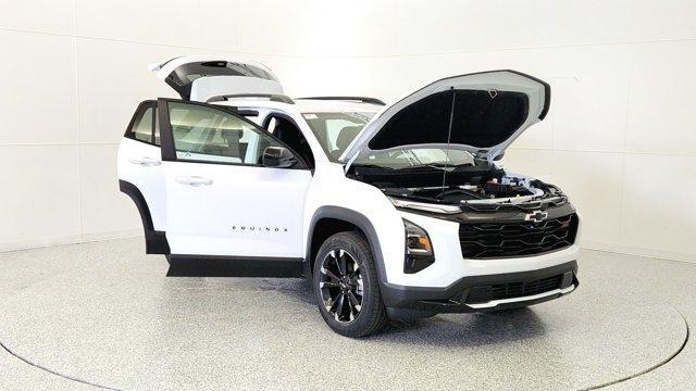 new 2026 Chevrolet Equinox car, priced at $35,789