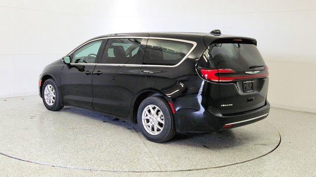 used 2024 Chrysler Pacifica car, priced at $25,593