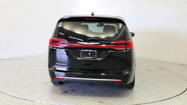 used 2024 Chrysler Pacifica car, priced at $25,593