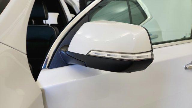 used 2022 Chevrolet Traverse car, priced at $30,994