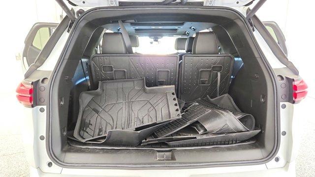 used 2022 Chevrolet Traverse car, priced at $30,994