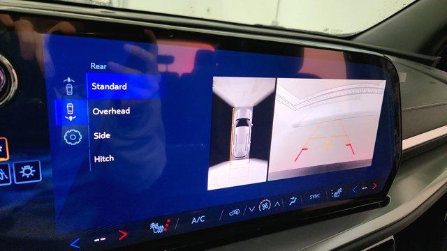 new 2026 Chevrolet Traverse car, priced at $47,919