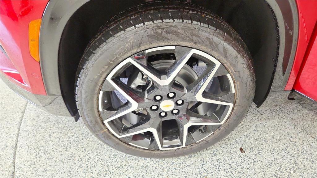 new 2026 Chevrolet Traverse car, priced at $53,488