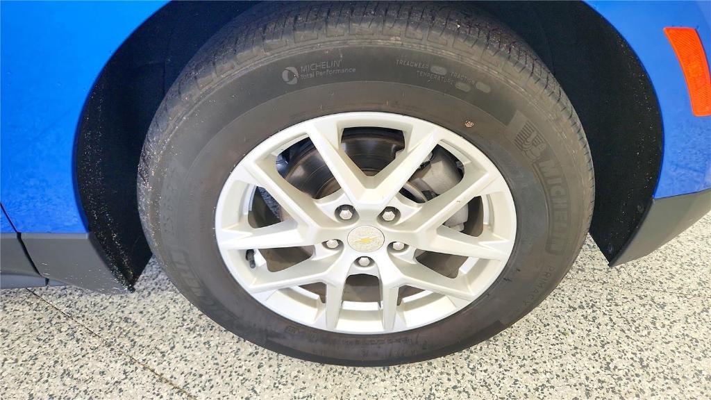 used 2024 Chevrolet Equinox car, priced at $22,491