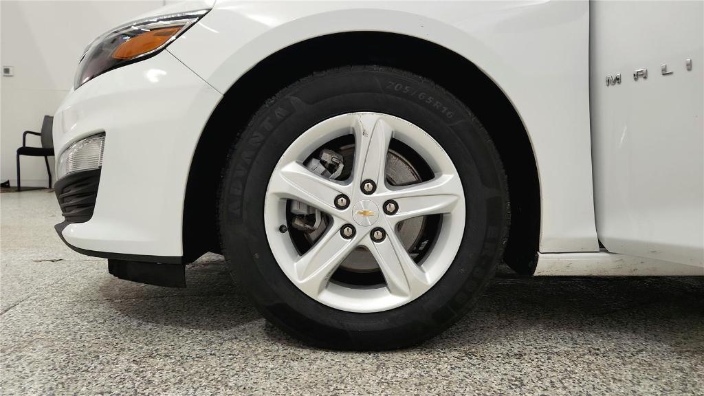 used 2024 Chevrolet Malibu car, priced at $17,893