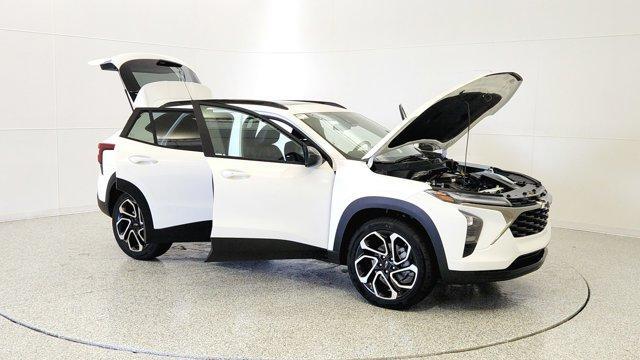 new 2026 Chevrolet Trax car, priced at $27,884