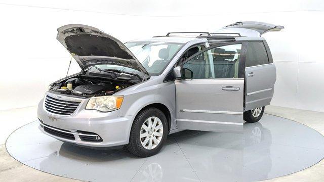 used 2014 Chrysler Town & Country car, priced at $4,499