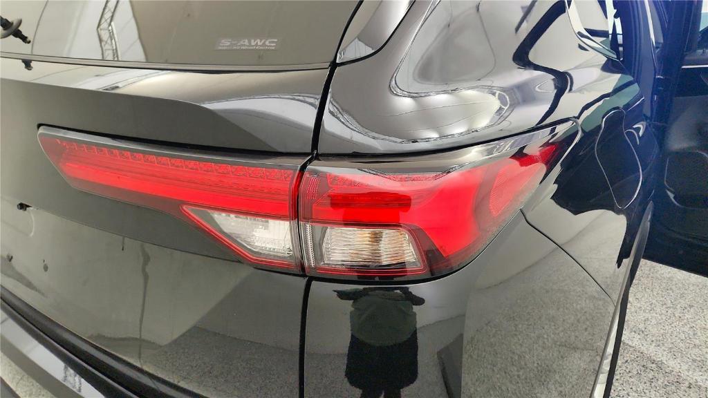 used 2023 Mitsubishi Outlander car, priced at $20,992