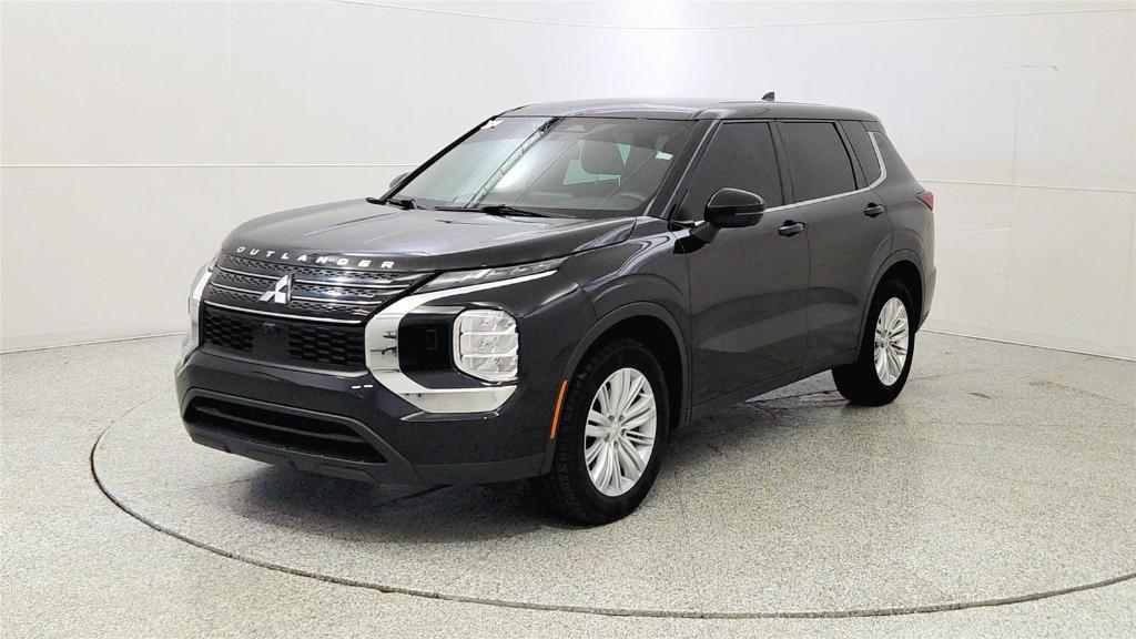 used 2023 Mitsubishi Outlander car, priced at $20,992