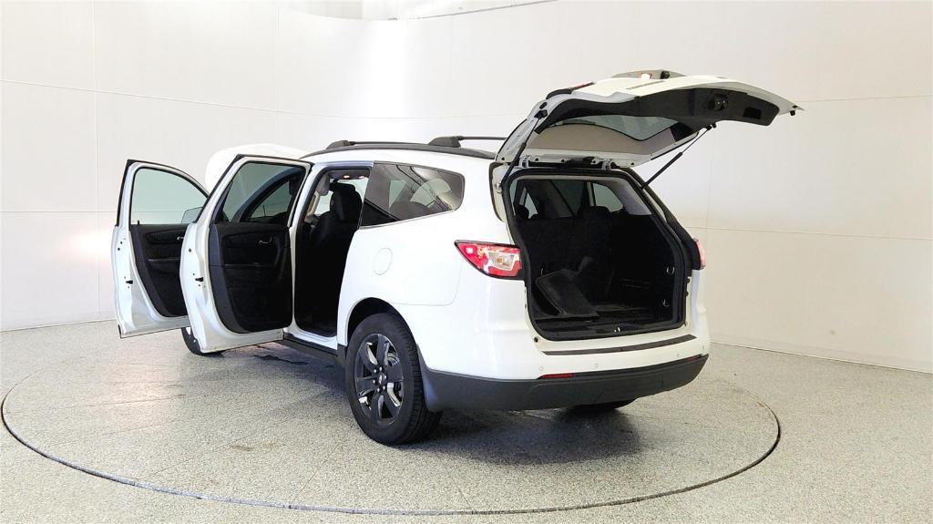used 2017 Chevrolet Traverse car, priced at $8,900