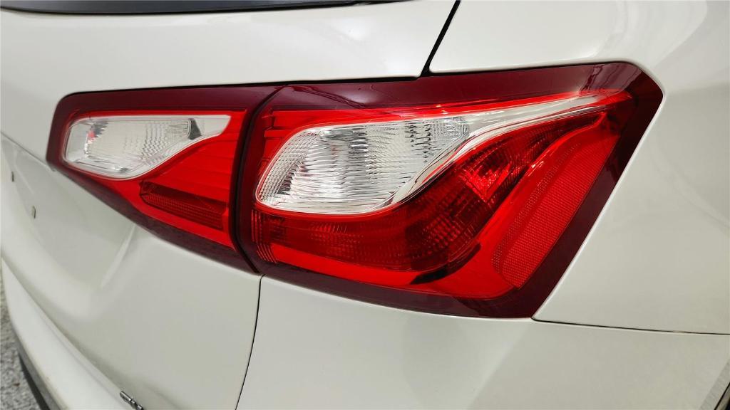 used 2018 Chevrolet Equinox car, priced at $10,900