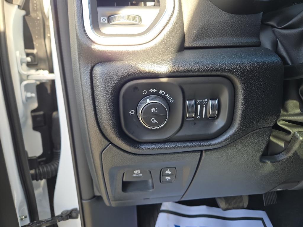 new 2026 Ram 1500 car, priced at $56,176