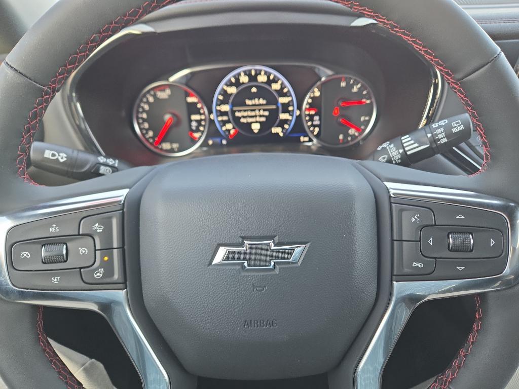 new 2025 Chevrolet Blazer car, priced at $50,026