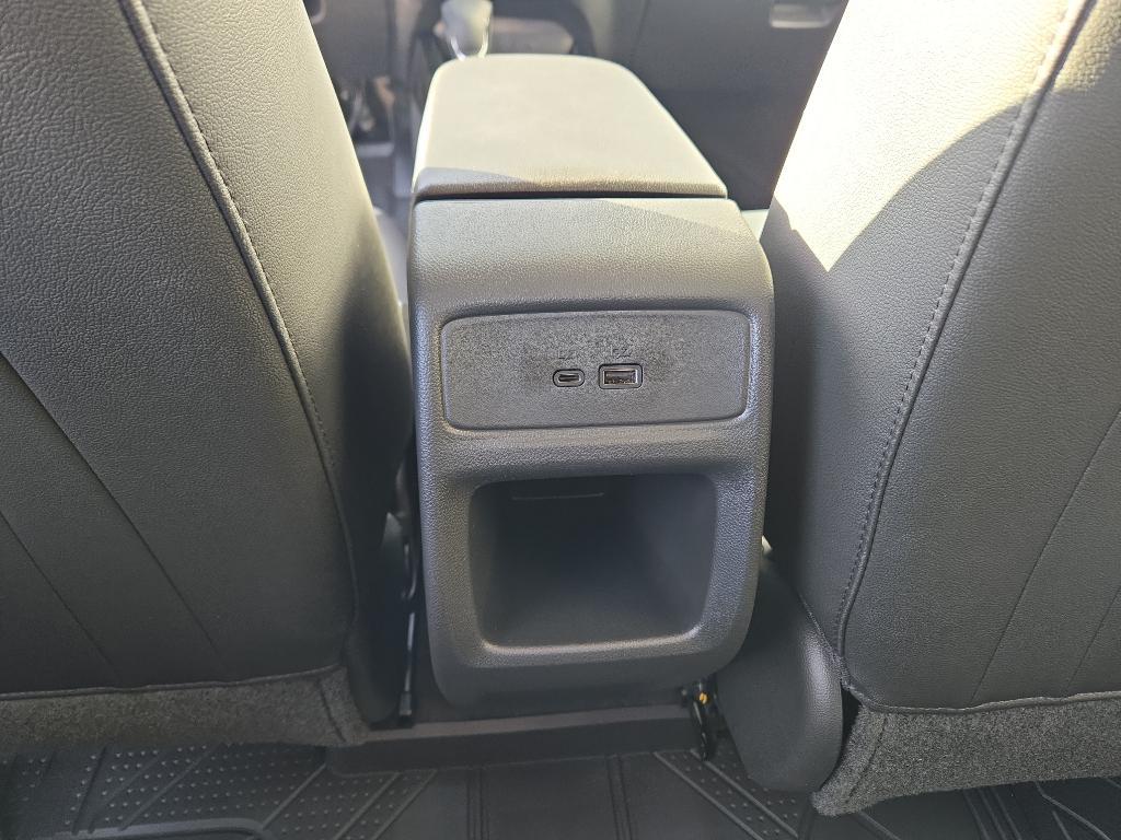 new 2026 Chevrolet Trax car, priced at $25,914