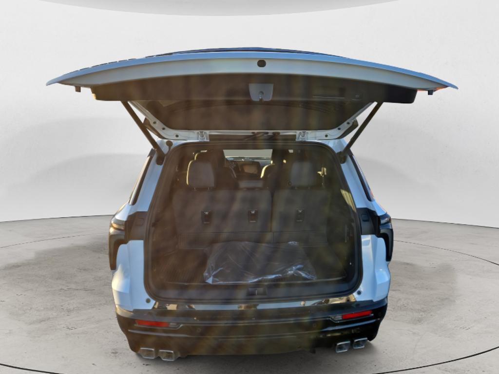 new 2026 Chevrolet Traverse car, priced at $61,264