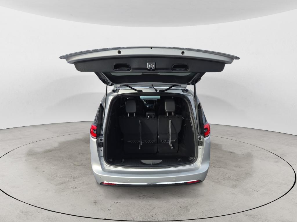 new 2026 Chrysler Pacifica car, priced at $50,363