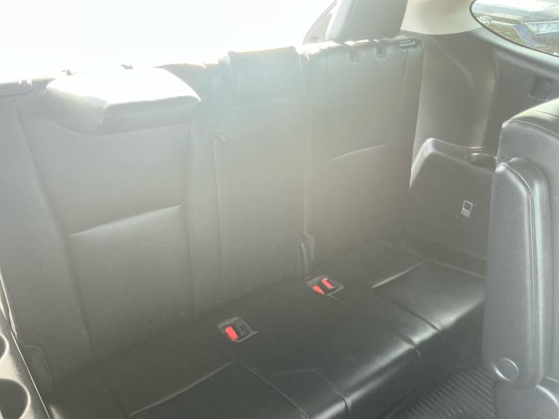 used 2023 Toyota Highlander Hybrid car, priced at $40,988