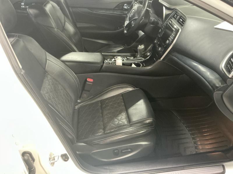 used 2021 Nissan Maxima car, priced at $25,999