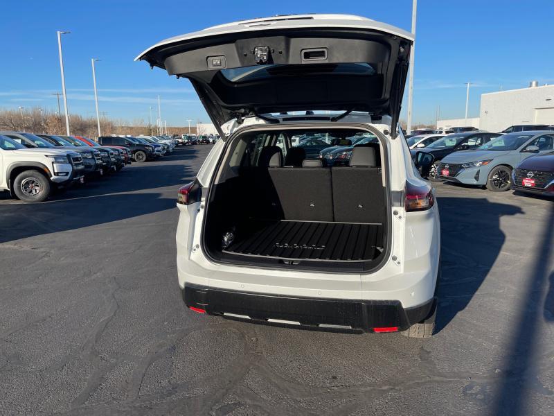 new 2026 Nissan Rogue car, priced at $33,044
