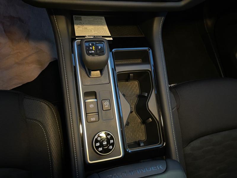 new 2025 Nissan Pathfinder car, priced at $36,789