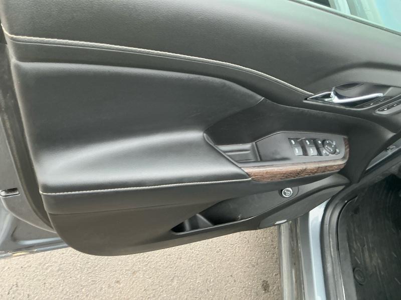 used 2022 GMC Acadia car, priced at $32,988