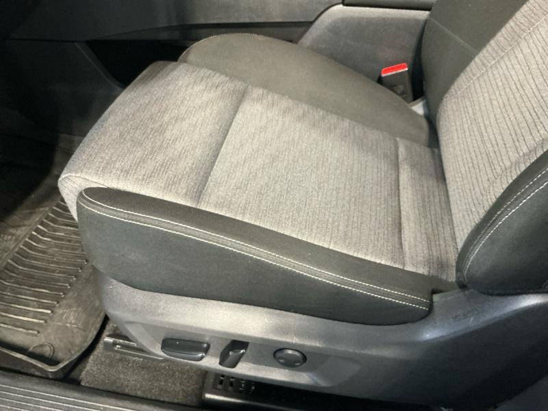 used 2022 Nissan Rogue car, priced at $23,988