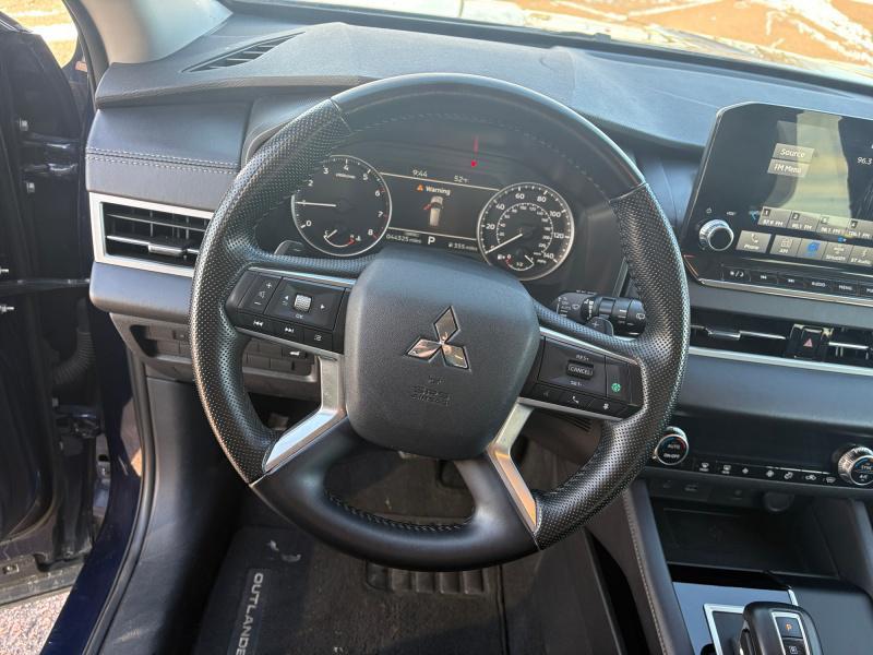 used 2024 Mitsubishi Outlander car, priced at $23,988