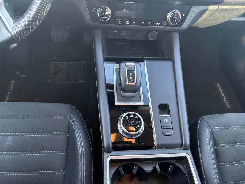 used 2024 Mitsubishi Outlander car, priced at $23,988
