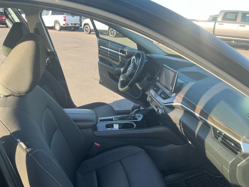 used 2023 Nissan Altima car, priced at $21,988