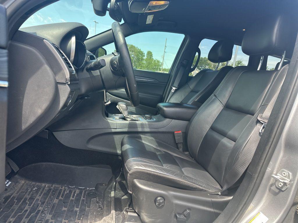 used 2019 Jeep Grand Cherokee car, priced at $22,500