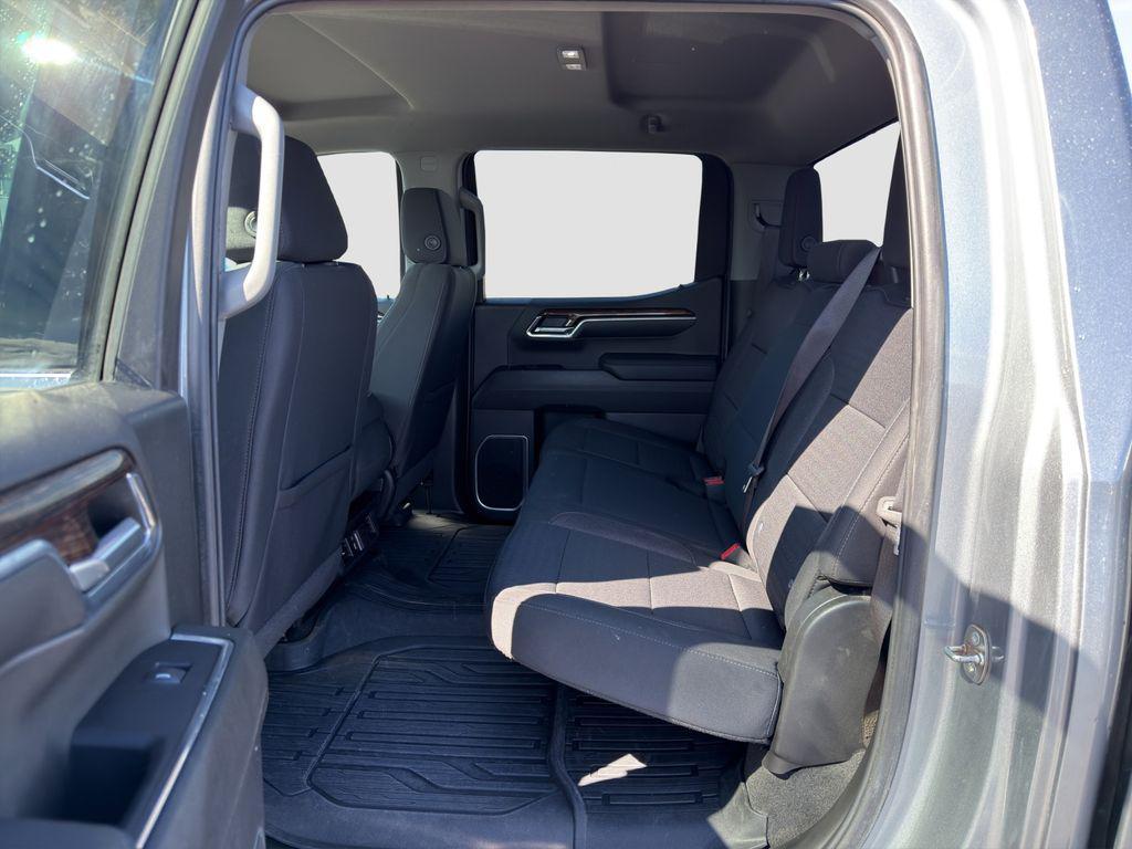 used 2024 GMC Sierra 1500 car, priced at $33,777