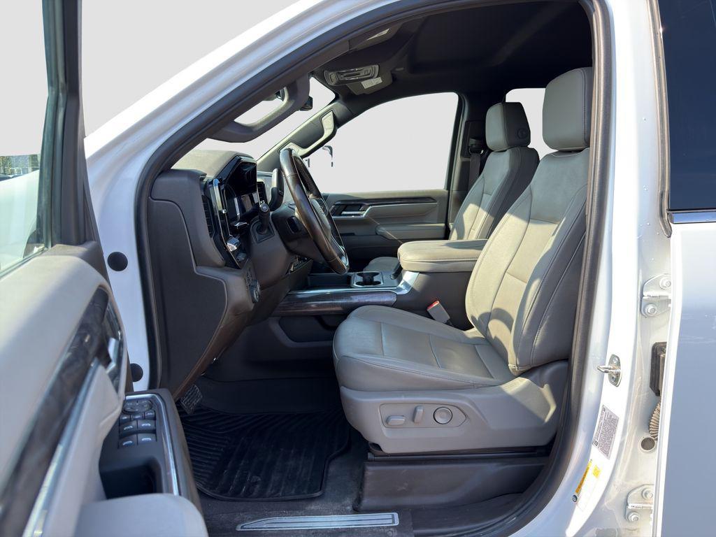 used 2024 Chevrolet Silverado 2500 car, priced at $48,777