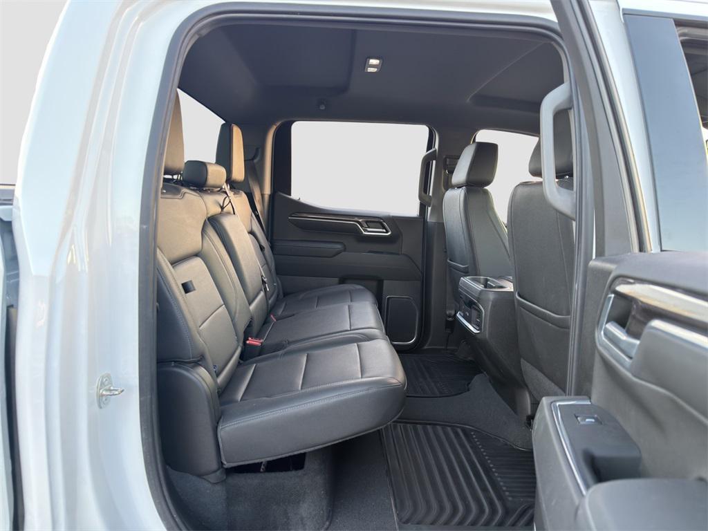 used 2022 Chevrolet Silverado 1500 car, priced at $38,072