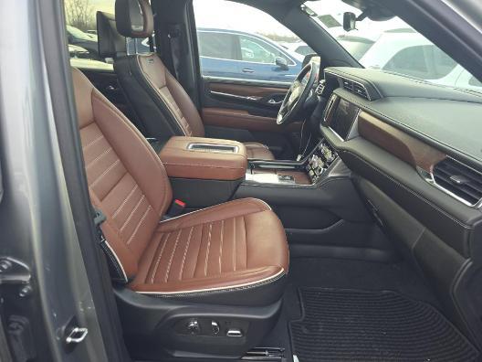 used 2023 GMC Yukon car, priced at $83,995