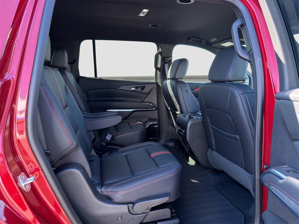 new 2026 Chevrolet Traverse car, priced at $55,292