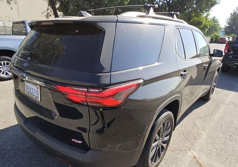 used 2022 Chevrolet Traverse car, priced at $23,594