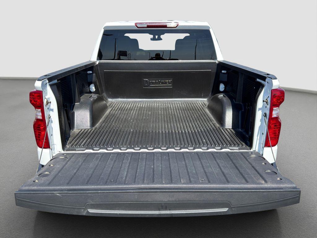 used 2025 Chevrolet Silverado 1500 car, priced at $37,999