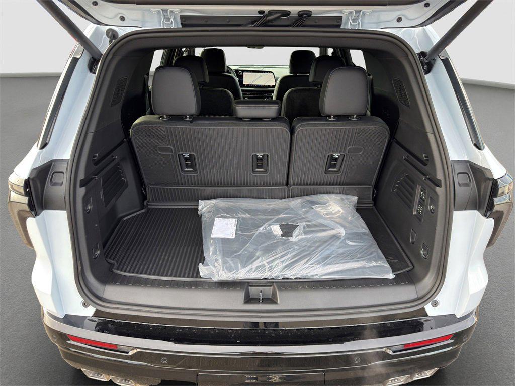 new 2026 Chevrolet Traverse car, priced at $58,555