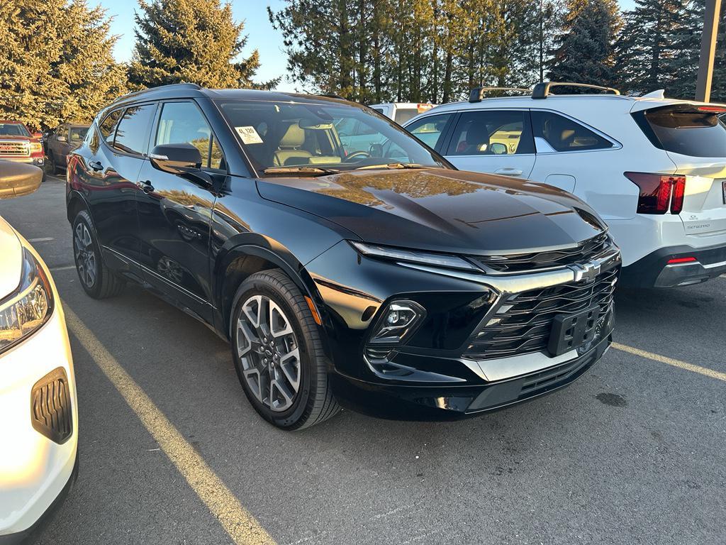 used 2025 Chevrolet Blazer car, priced at $39,000