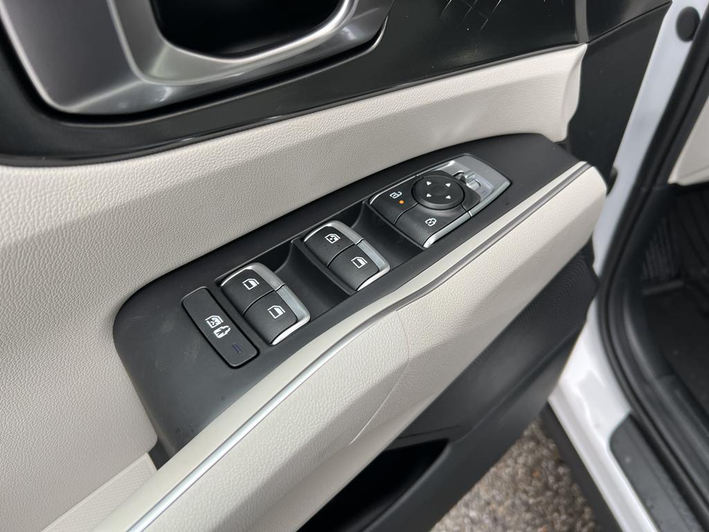 new 2026 Kia Sorento car, priced at $39,595