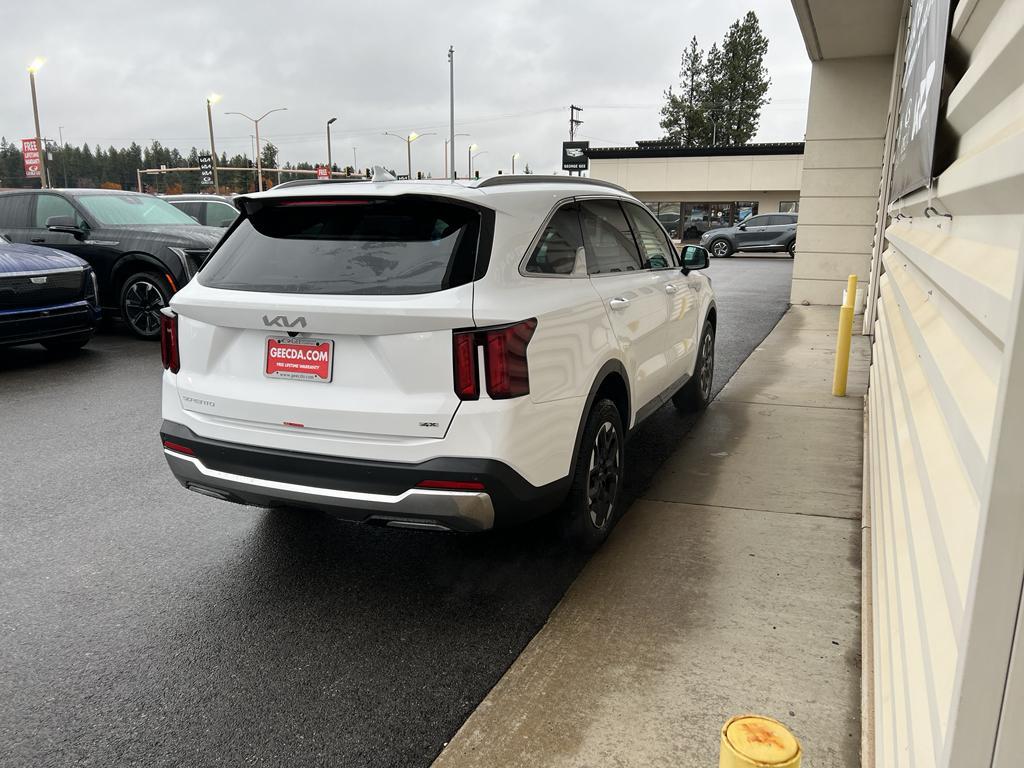 new 2026 Kia Sorento car, priced at $39,595